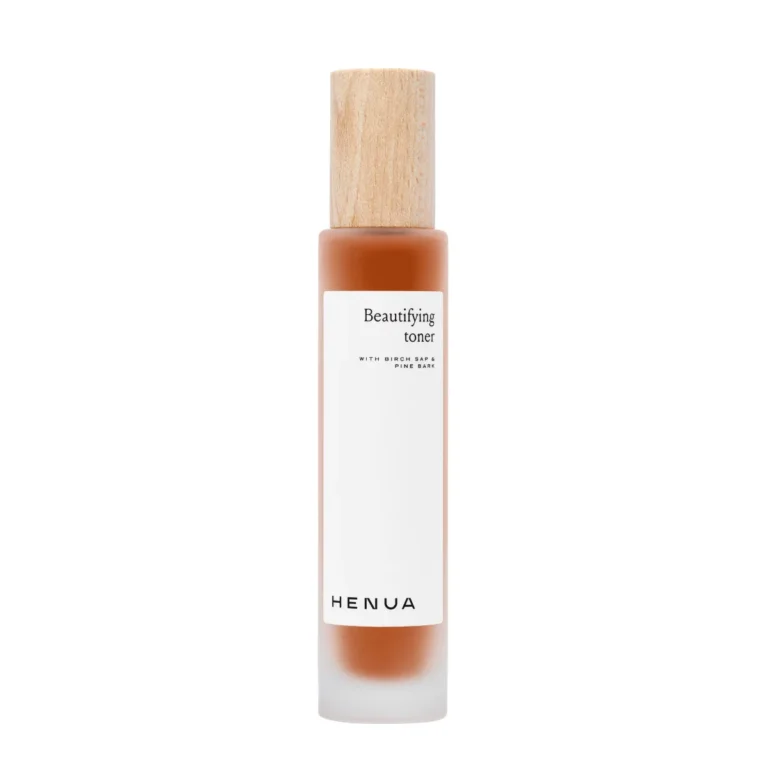 Henua Beautifying Toner – натурален озаряващ тоник за лице с брезов сок и борова кора