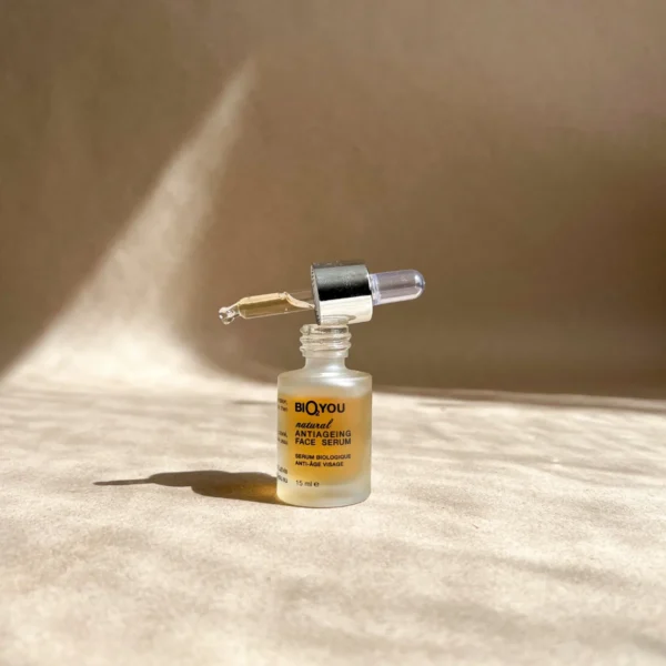 Bio2You Anti-Aging Serum 15ml – натурален концентрат с витамин С и бял равнец за пигментни петна